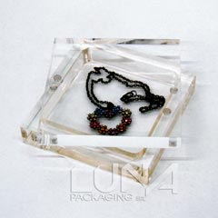 scatola plexiglas-calamite collana